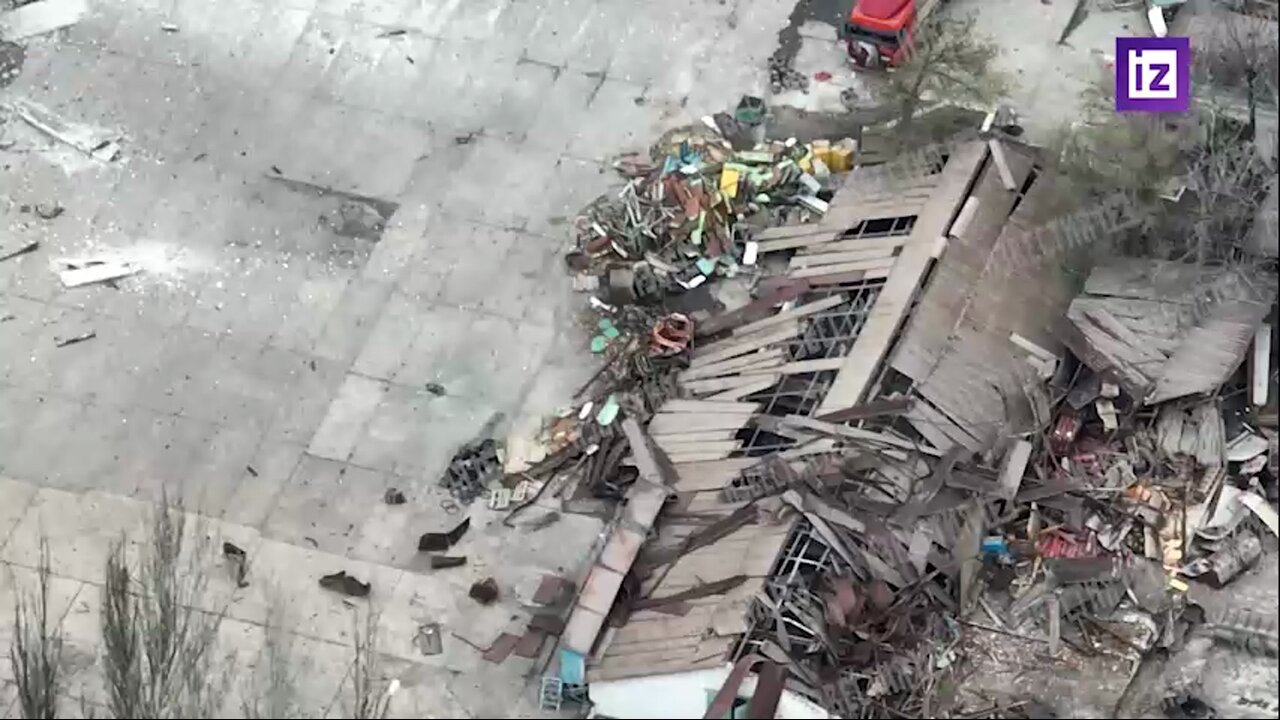 Mariupol drone footage shows attacks on AZOV battalion positions on the territory of Azovstal from above