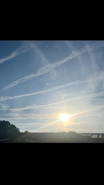 Chem-Trails? Look What I Caught On Camera! Just Solar Geo-Engineering🤫