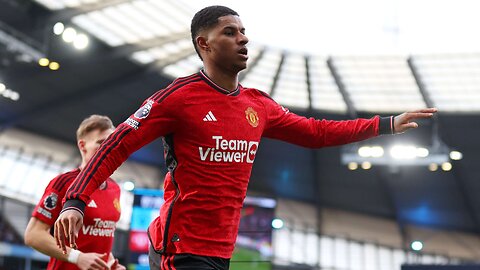 "Marcus Rashford's 40 Jaw-Dropping Skill Moves: A Showcase of Mastery"