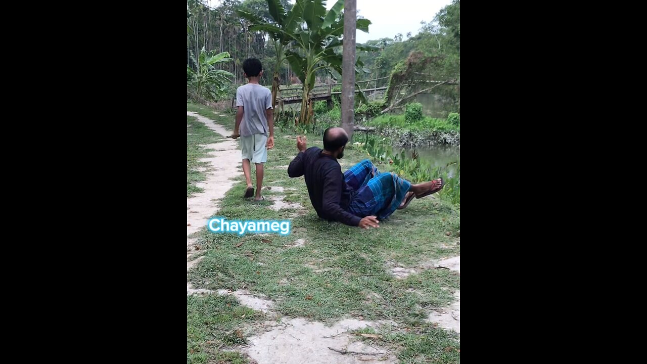 ছোট ছোট পোলাপান গুলা কি যে করে অতিষ্ঠ 😳 #chayameg