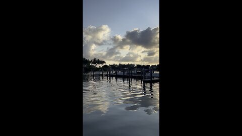 Good view to end the day🍺🍺 #florida #boat #boatlife #hustle #vlog #content