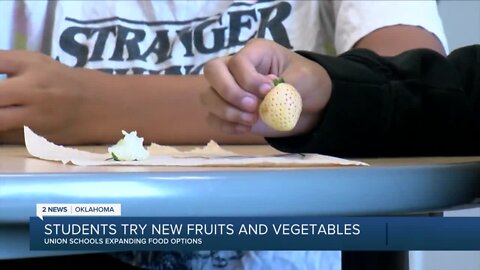 Elementary students in Union Public Schools try new fruits and vegetables every day