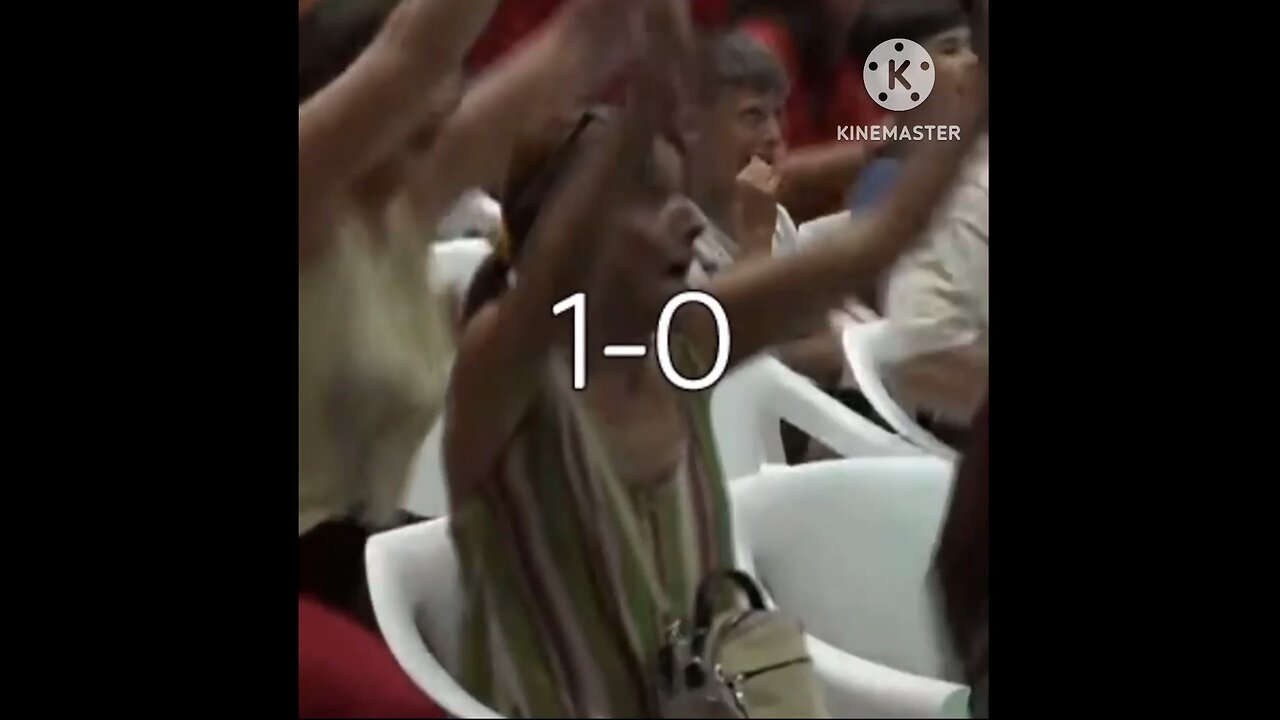 England 0-1 Spain