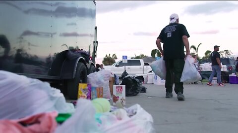 One Man Organizes a Distribution Center for People in Need