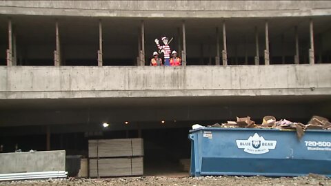 Family, construction site team up to play real-life 'Where's Waldo?' with Children's Hospital