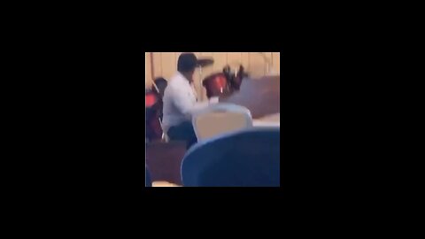 We fall down but we get up - Praise Break