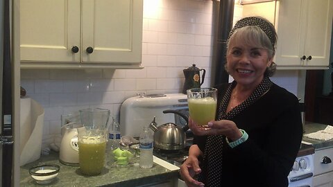 Madre's cucumber-mint lemonade!
