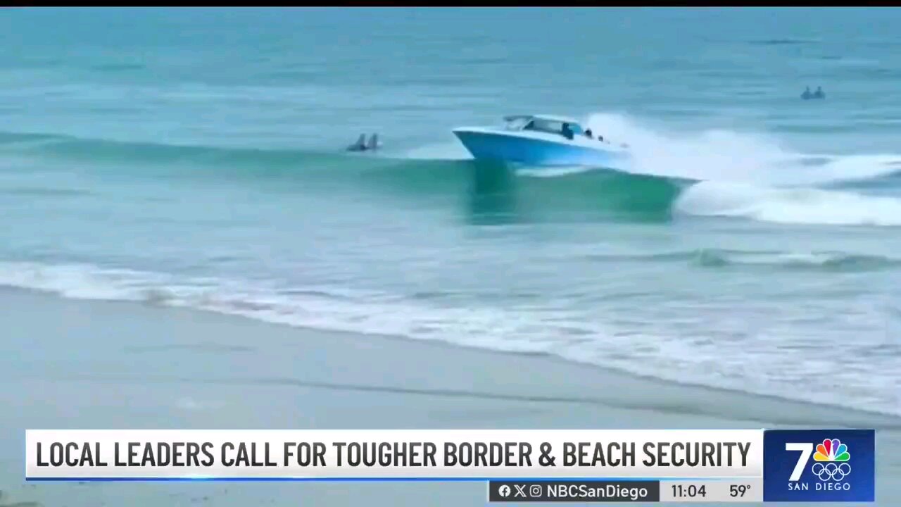 Boat full of illegal aliens speed on boat on California shore. The invasion continues.