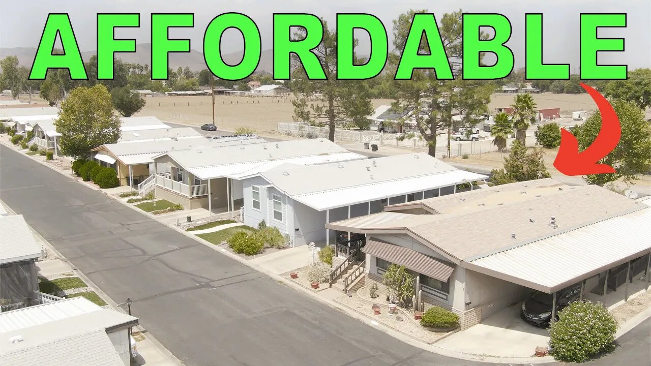 Affordable Luxury That You'll Love! Heather Lakeside Estates Mobile Home Park Tour!