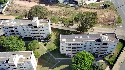 Drone SJRC F11S Pro - EXPLORANDO VIZINHANÇA 04