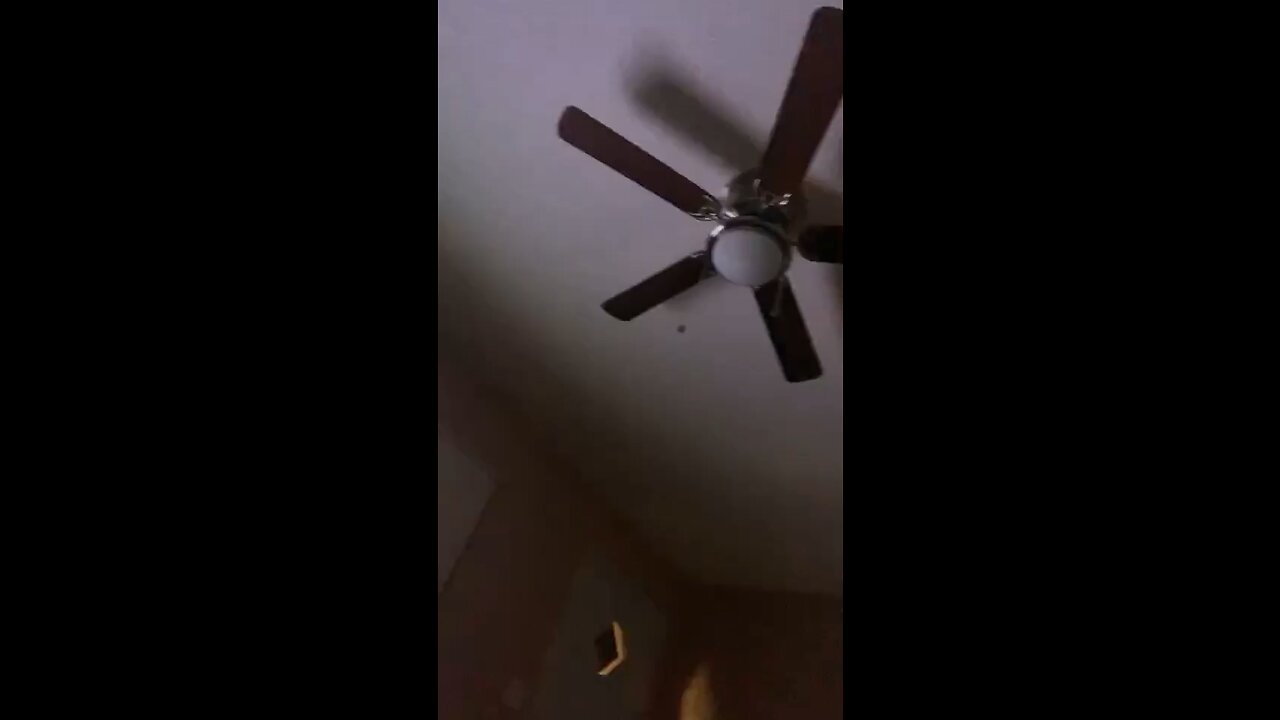 Ghost??? Only One Moving???
