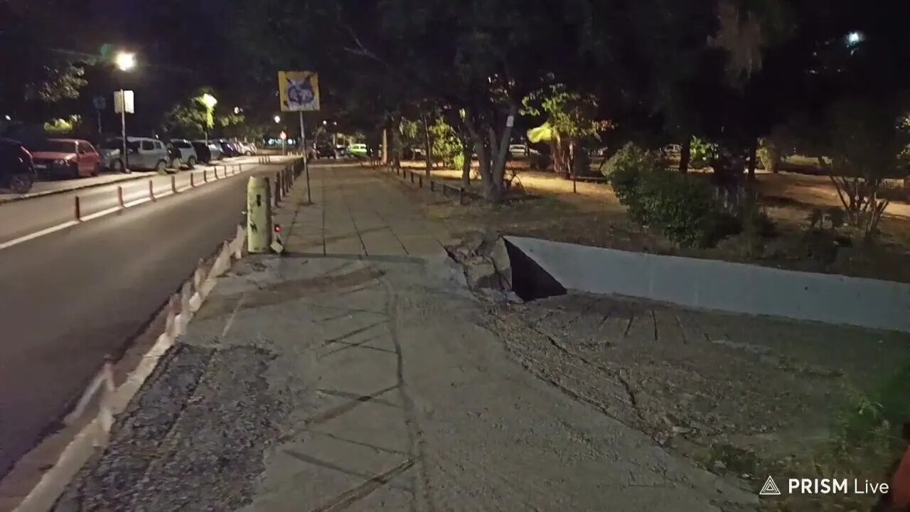 Νεκτάριος Σφυράκης - Φεύγω με το πρώτο τρένο (1999)