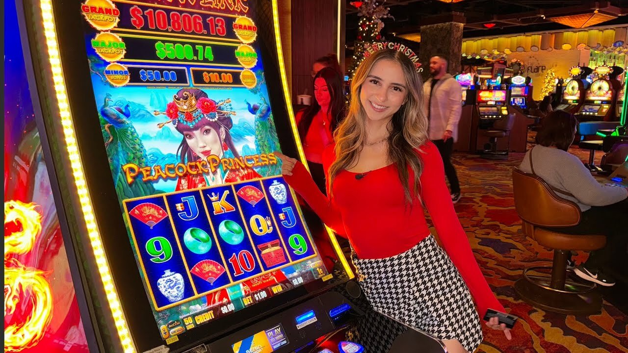 Christmas Eve Slot Play!!!(Let's Get A Win!!)🤗🎄🎁🥳