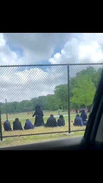 Nope! This is NOT the Middle East! This is in Queens, New York. Again, Good Luck Americans!