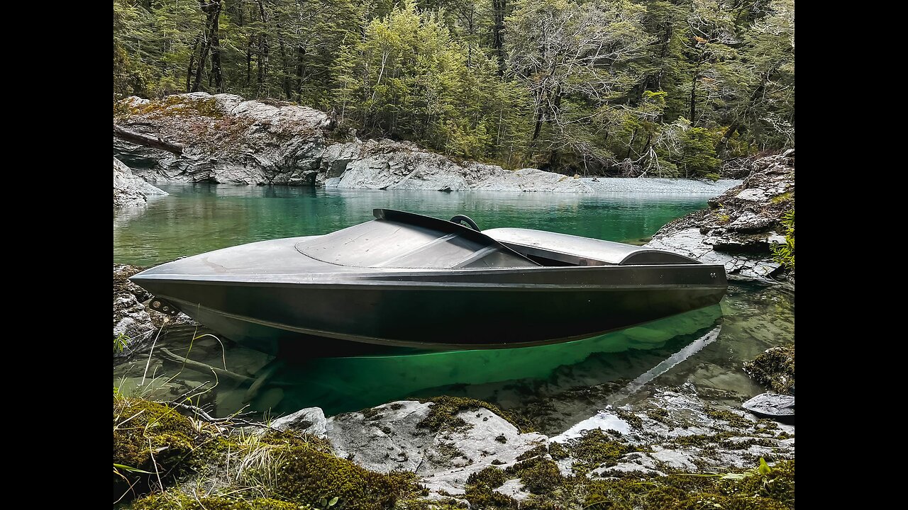 James' DIYNO 361 Jet in Shotover River Queenstown New Zealand