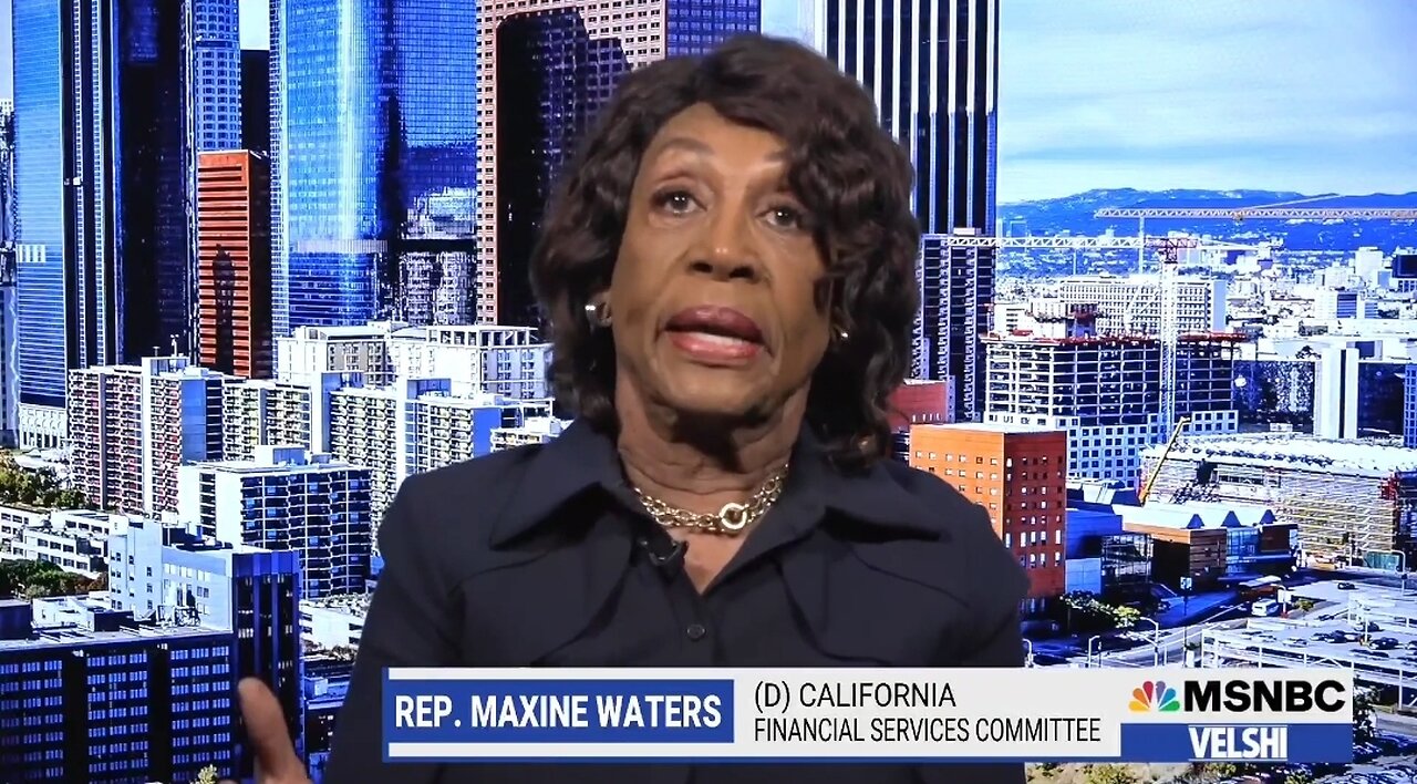 Democrat Rep Maxine Waters Sees FTX, SVB Failures As An Opportunity