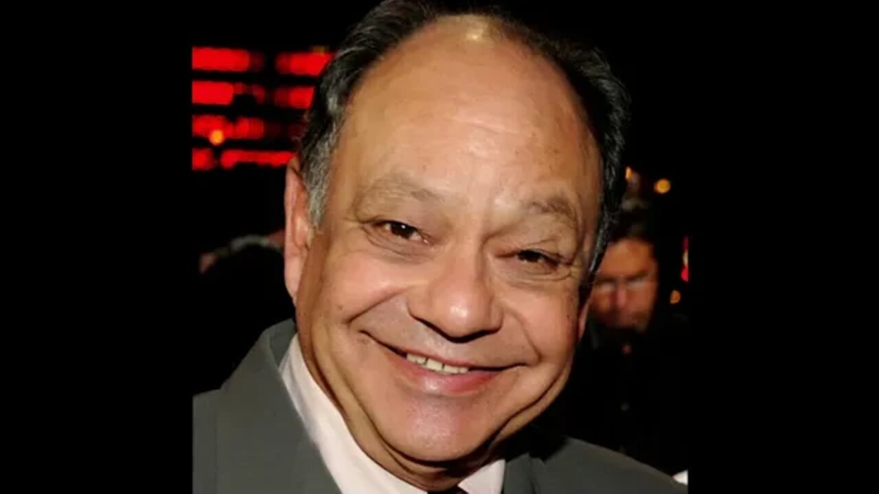 Starfleet Broadcasting Company with Priscilla Cabello 1