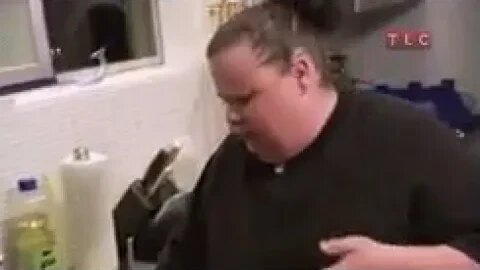 Fat women is to fat to eat vegetables