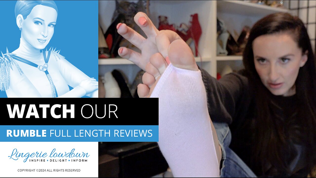 Sophia Smith : Unbranded silicone non-slip socks [FULL REVIEW]