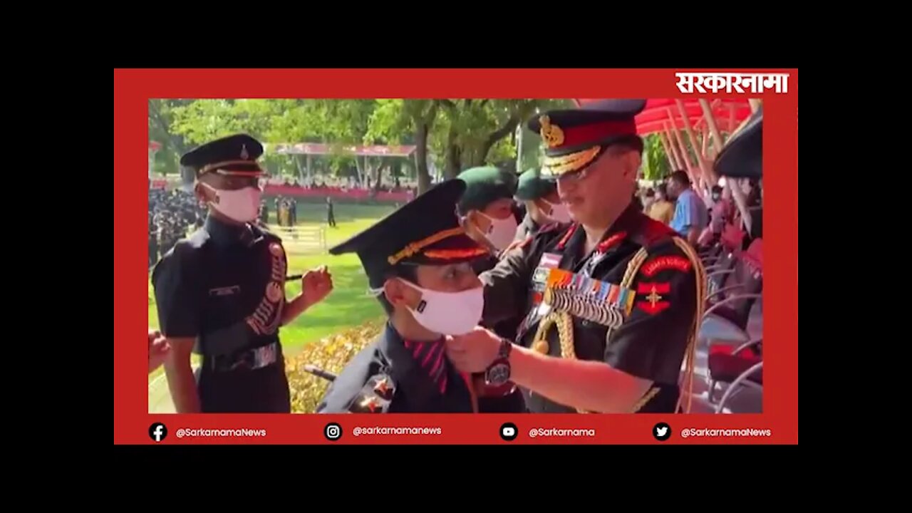 शौर्याला सलाम : हुतात्मा पतीला अभिवादन करण्यासाठी पत्नीने चढवला युनिफॉर्म |Sarakarnama |