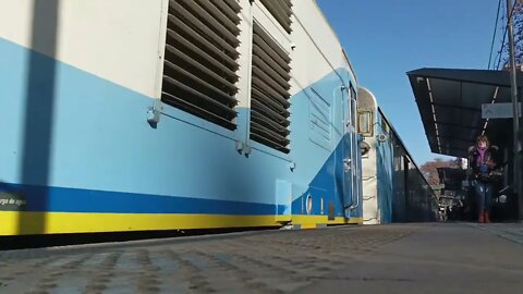 #shorts - #trensarmiento : Tren #csr proveniente de Bragado, pasando por estación Ramos Mejía