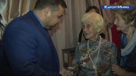 Полина Дмитриевна Громова отметила свой 98-й день рождения