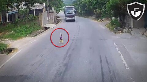 Guardian Angel on Wheels: Dash Cam Captures.