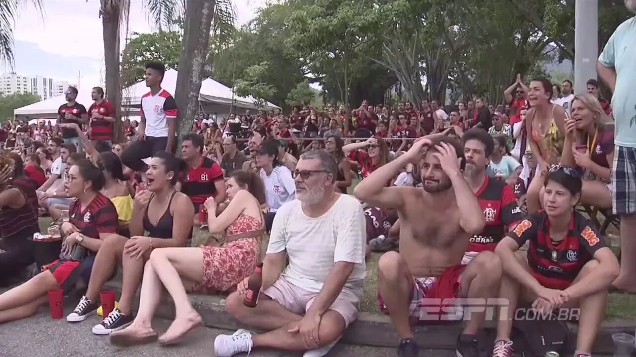 VEJA A REAÇÃO DA TORCIDA DO FLAMENGO APÓS O GOL DO FIRMINO