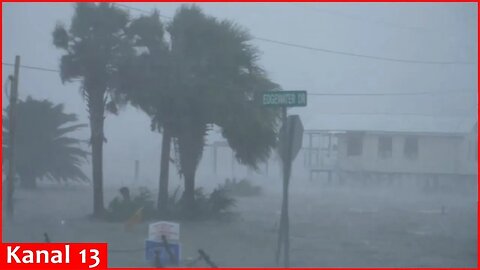 John strikes southern Mexico's Pacific coast as a Category 3 hurricane