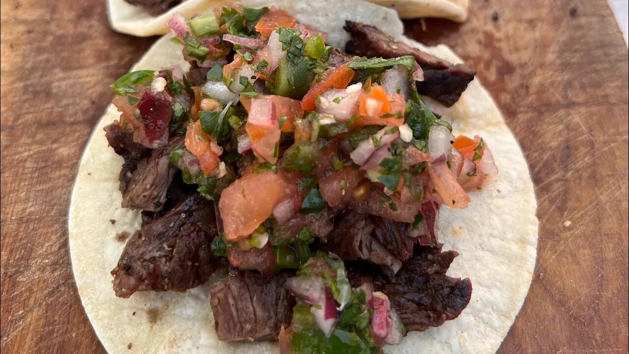 Carne asada tacos