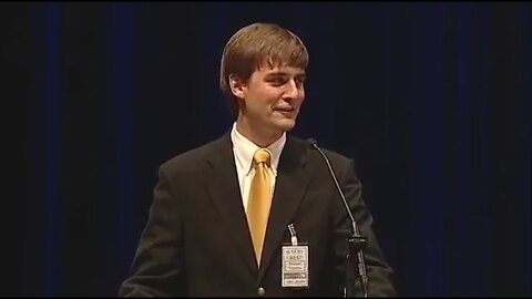 John Lennox defeats Christopher Hitchens in debate