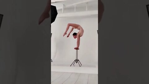 Chinese Girl Has Amazing Balance