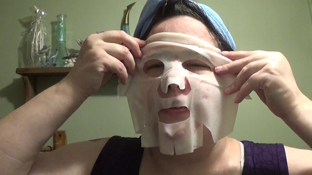 Lucky Charms Face Mask ASMR