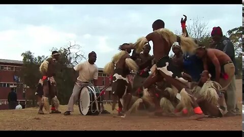 ZULU TRADITIONAL DANCERS - MZANSI