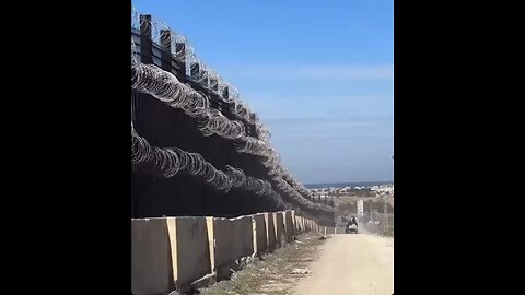 EGYPT🇪🇬🛕🚧🏍️🚯HAVE WORLD’S MOST TOUGHEST BORDER WALL🛕🚧🚷💫