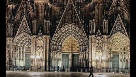 : Builders of the Old-World.