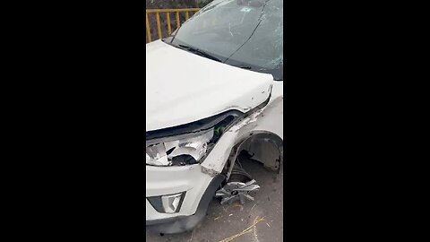 creta car damaged