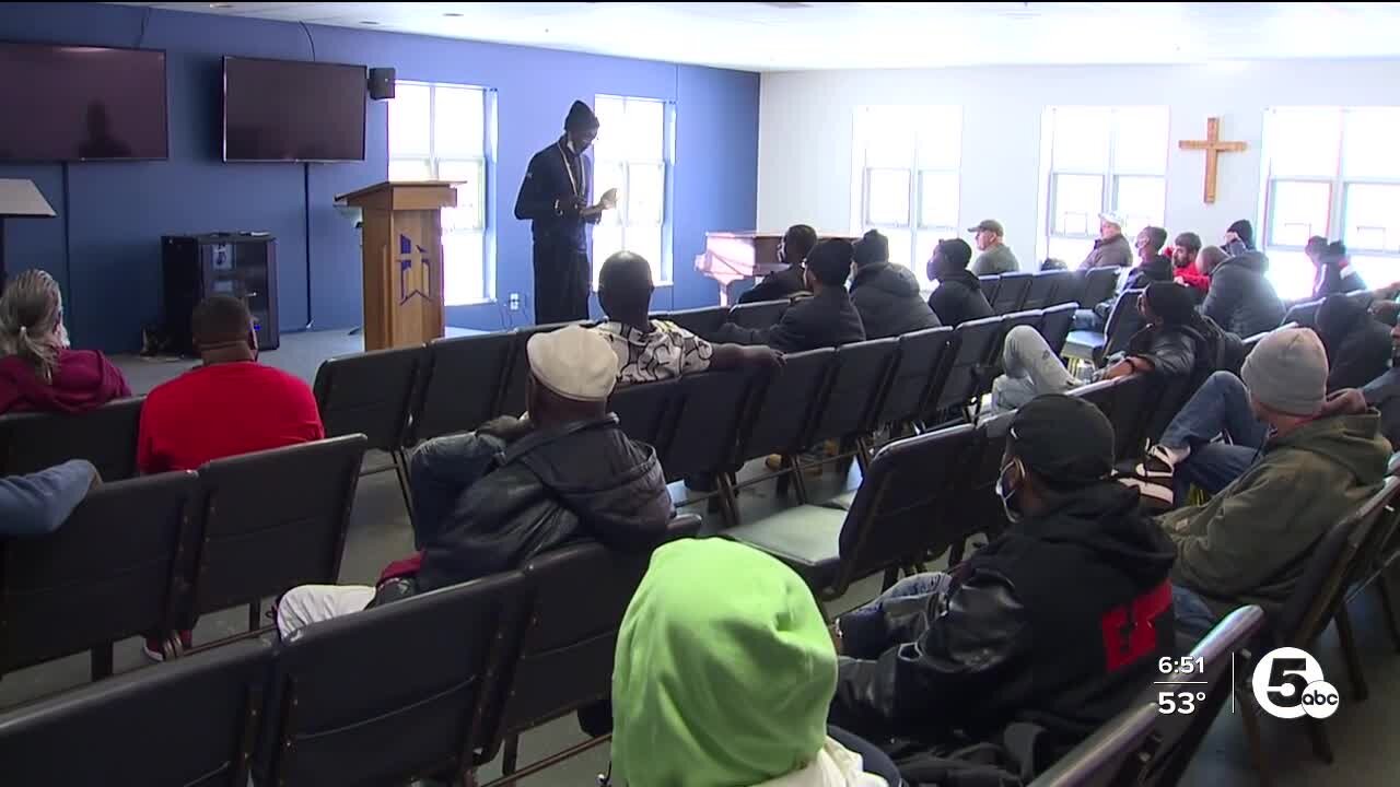 Cleveland homeless shelter helps men fight addiction