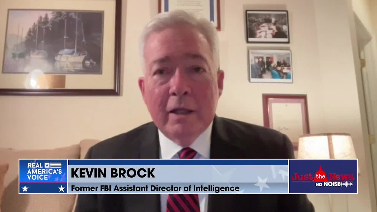 Former FBI Intel Chief questions Russian disinformation impact [MIRROR]