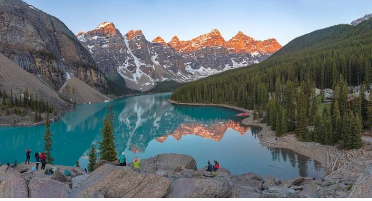 THE MOST BEAUTIFUL LAKE OF THE WORLD
