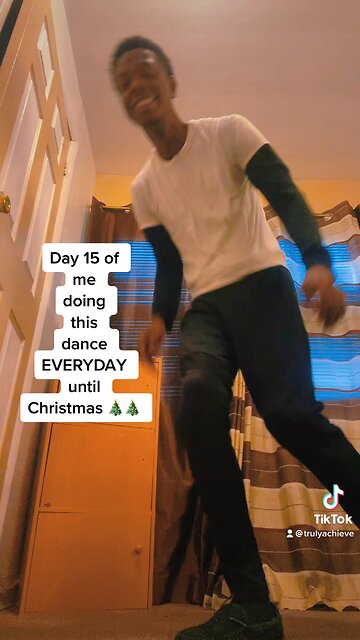 Day 15 of me doing this dance EVERYDAY until Christmas 🎄🎄