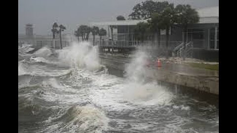 Hurricane Milton Wreaks Havoc on Florida: Rain, Tornadoes, and Storm-Force Winds!