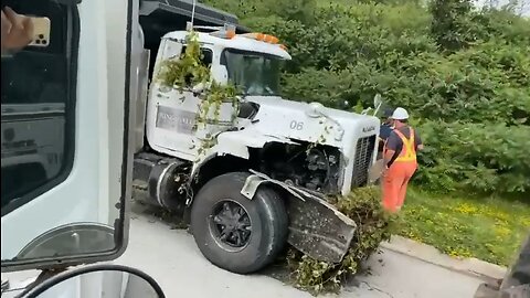 Dump Truck Accident Toronto