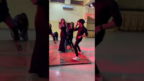 #shorts Instagram girl dance video#shorts #trending #tiktokvideo #reels #short #shorts #shorts #
