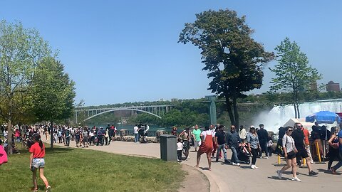 Niagara Falls very nice to see crowd