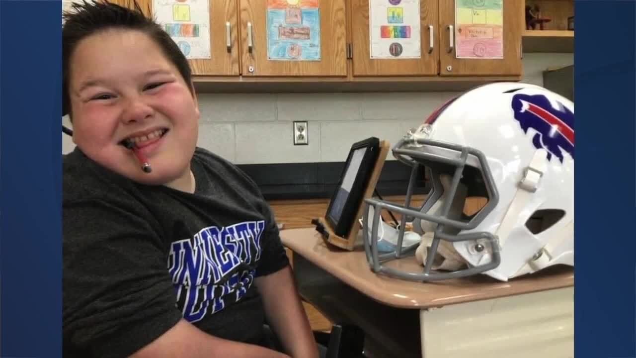 Young Buffalo Bills fan with rare disorder draws photo of Josh Allen only using his mouth