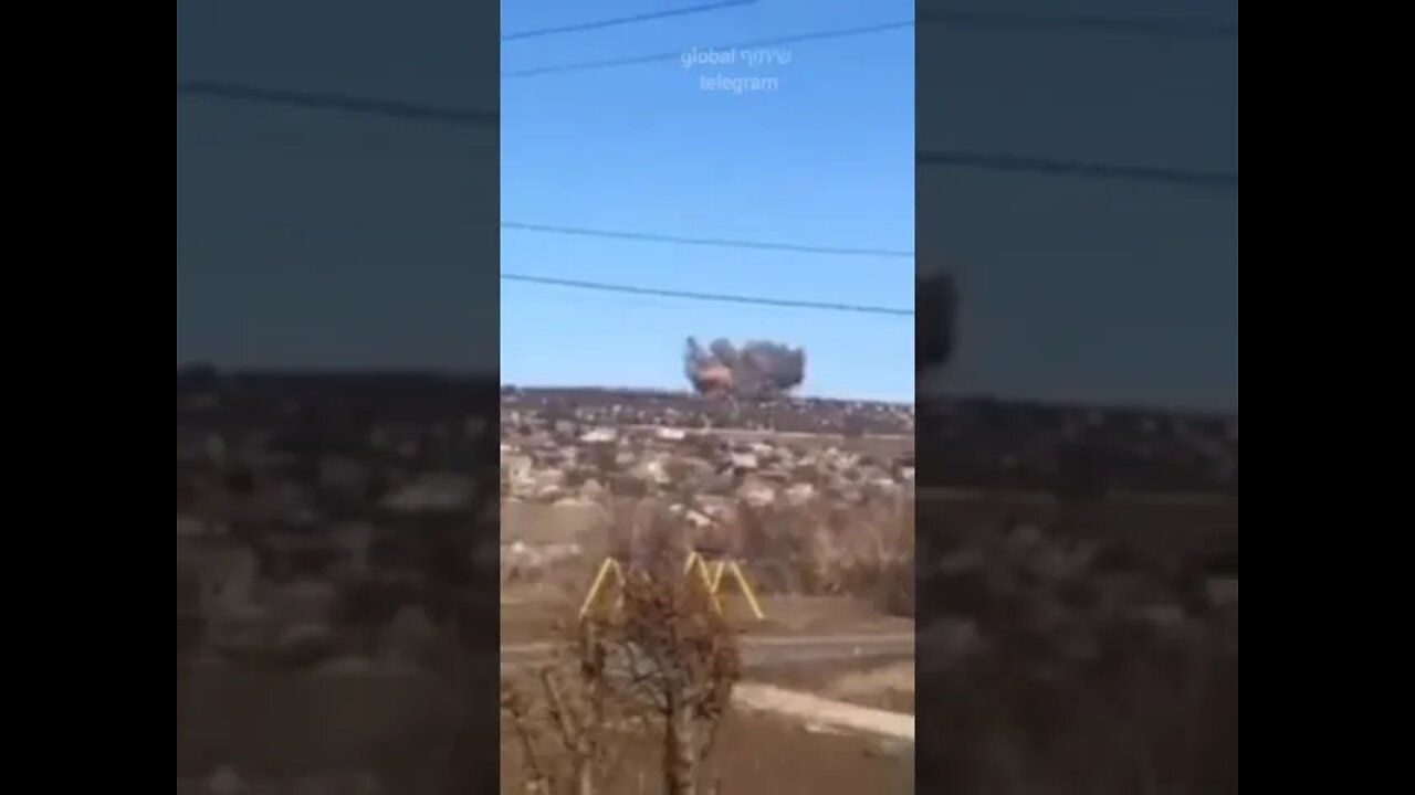 KRAMATORSK AIRPORT IS BOMBED!!