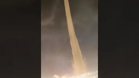 INCRIVEL APARIÇÃO DE UM TORNADO?