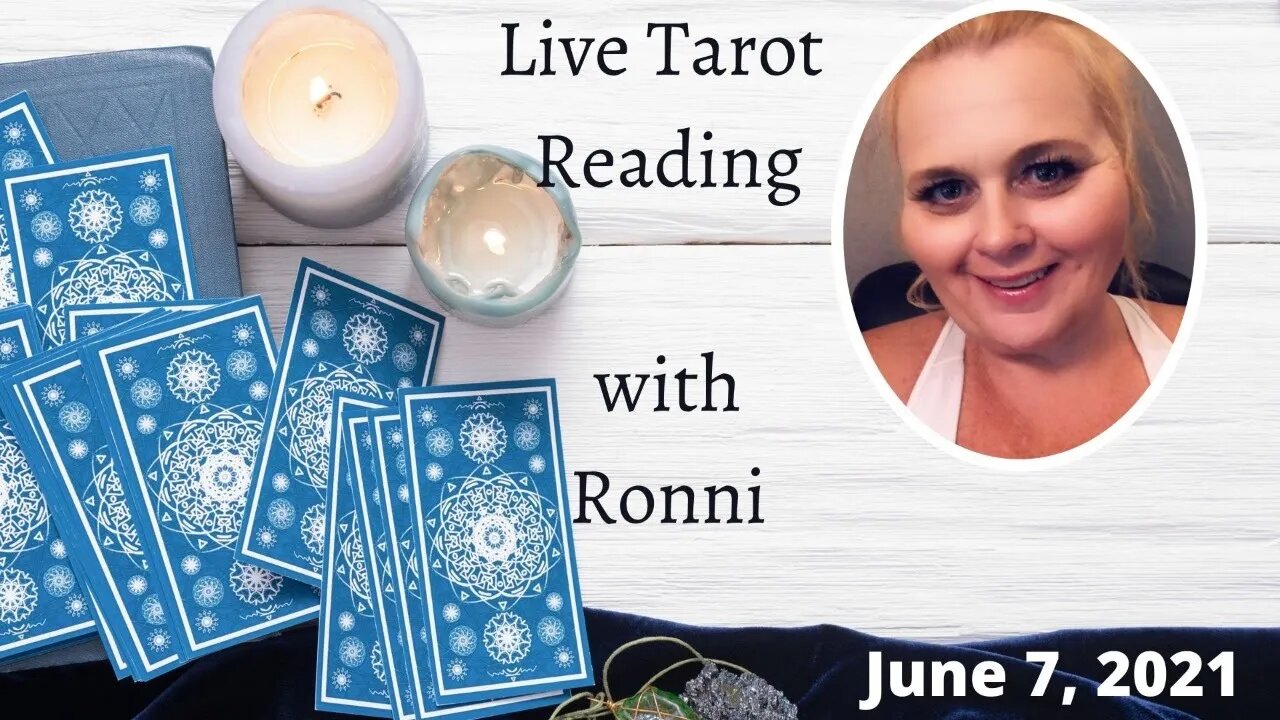 Live Tarot Readings....Donations take Priority