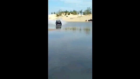 Water skimming wildcat xx at silver lake
